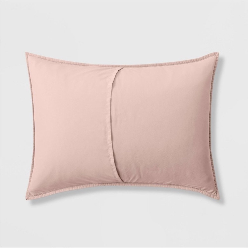 Sold Out 1 Pillowfort Pink Box Stitch Microfiber Kid's Sham NWT - Picture 4 of 4